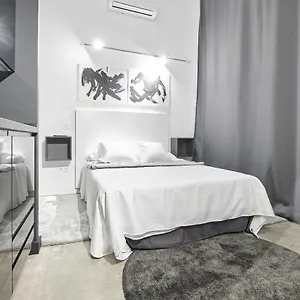 Dulce Modern & Luxury Apartment